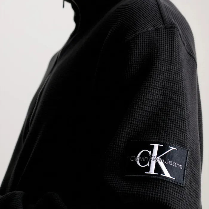 Calvin Klein Bluză Badge Waffle Half Zip Black